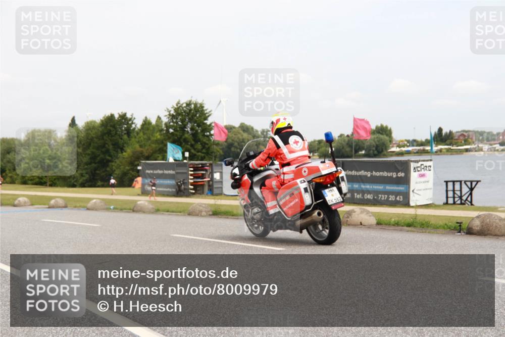 21.06.2025 - 27. Vierlanden-Triathlon H.Heesch http://msf.ph/oto/8009979 15.06.2025 12:33:19 Radfahren  meine-sportfotos.de