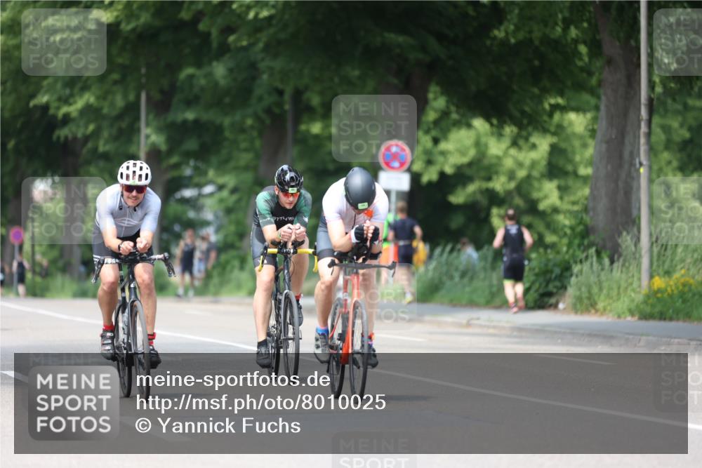 15.06.2025 - 7 Türme Triathlon Yannick Fuchs http://msf.ph/oto/8010025 15.06.2025 13:24:53 Radfahren 208, 473 meine-sportfotos.de