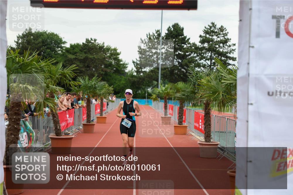 15.06.2025 - 7 Türme Triathlon Michael Strokosch http://msf.ph/oto/8010061 15.06.2025 14:54:35 Ziel 428, 576 meine-sportfotos.de