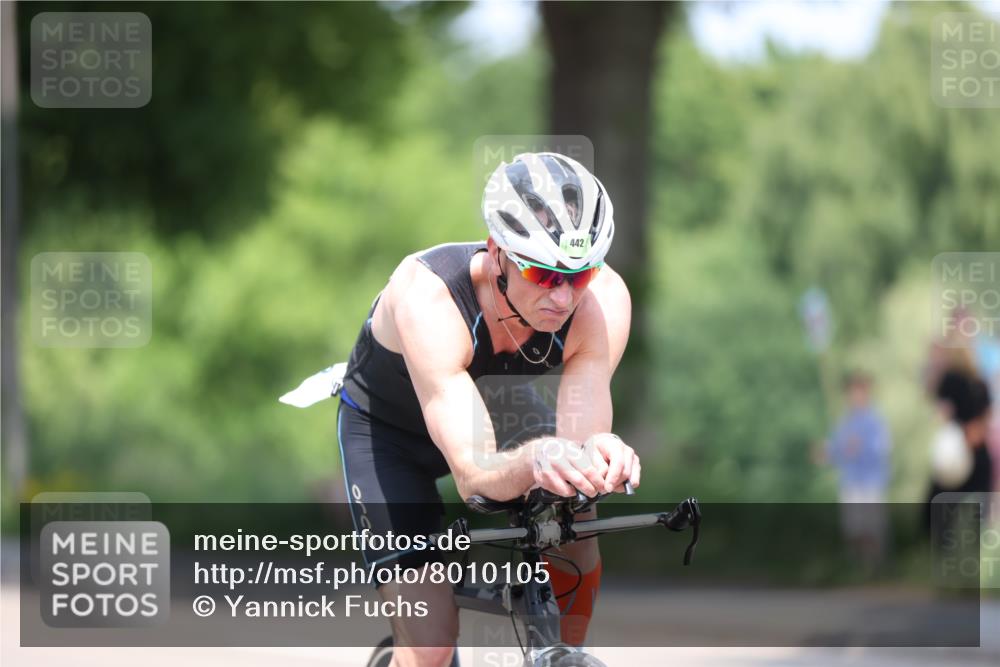 15.06.2025 - 7 Türme Triathlon Yannick Fuchs http://msf.ph/oto/8010105 15.06.2025 12:43:56 Radfahren 233, 263, 287, 356, 561 meine-sportfotos.de