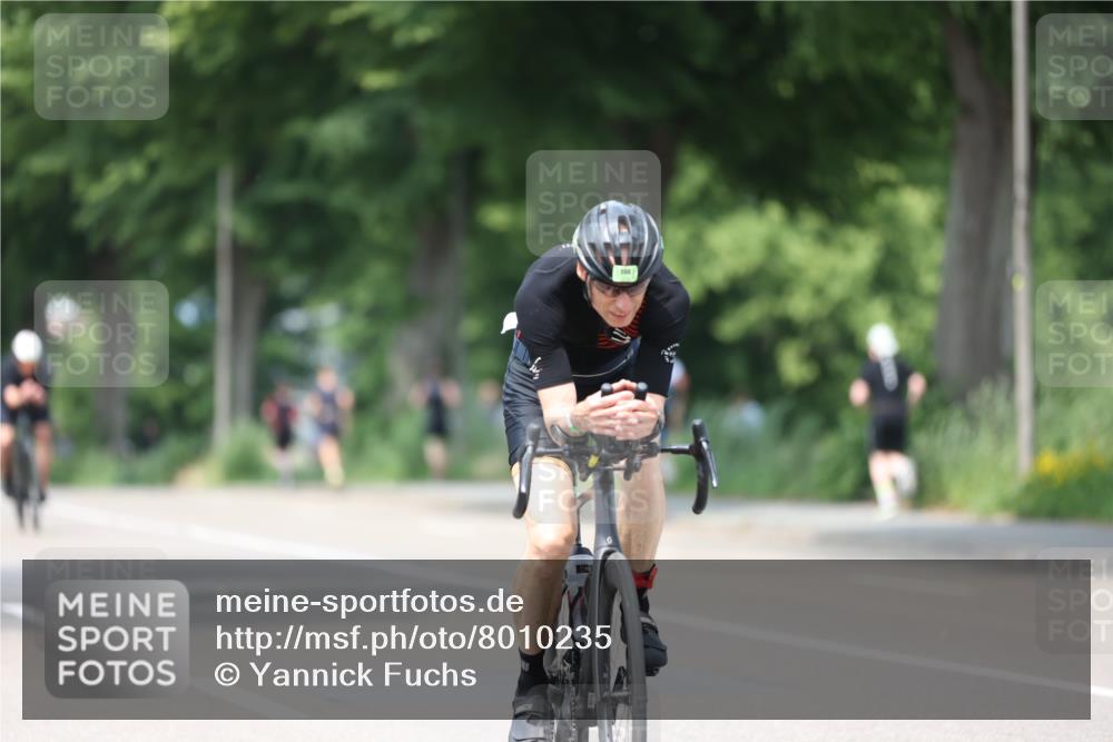 15.06.2025 - 7 Türme Triathlon Yannick Fuchs http://msf.ph/oto/8010235 15.06.2025 13:25:01 Radfahren 208, 309, 371, 373, 550 meine-sportfotos.de