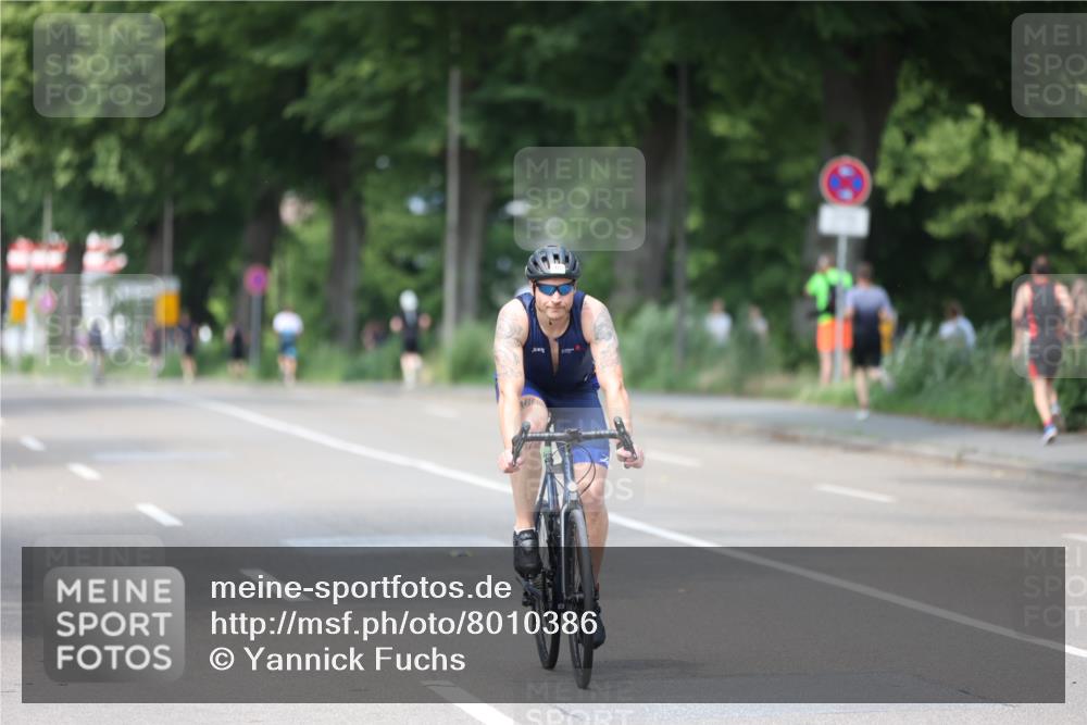 15.06.2025 - 7 Türme Triathlon Yannick Fuchs http://msf.ph/oto/8010386 15.06.2025 13:25:22 Radfahren 470 meine-sportfotos.de