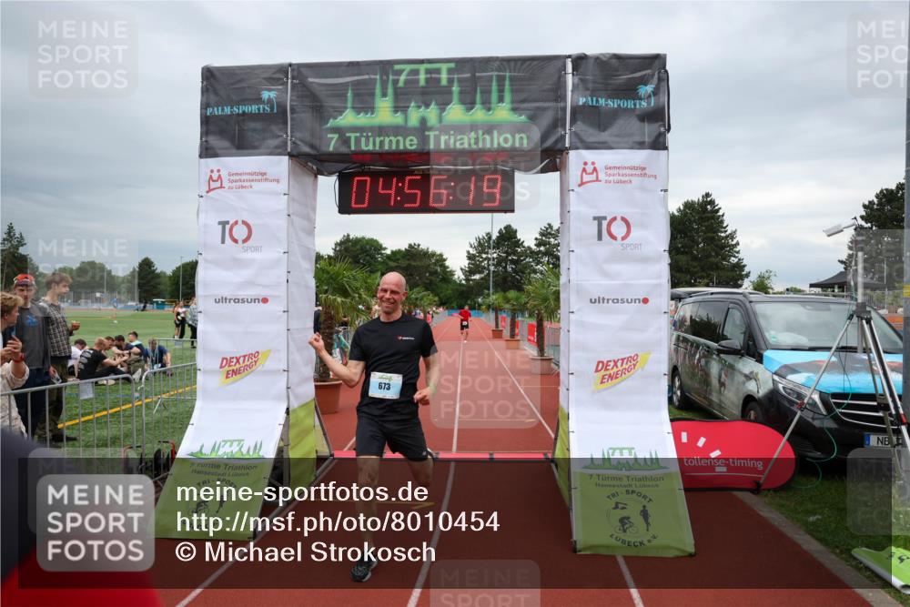 15.06.2025 - 7 Türme Triathlon Michael Strokosch http://msf.ph/oto/8010454 15.06.2025 14:56:19 Ziel 378, 673 meine-sportfotos.de