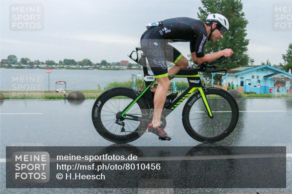 21.06.2025 - 27. Vierlanden-Triathlon H.Heesch http://msf.ph/oto/8010456 15.06.2025 13:50:43 Radfahren 1293 meine-sportfotos.de
