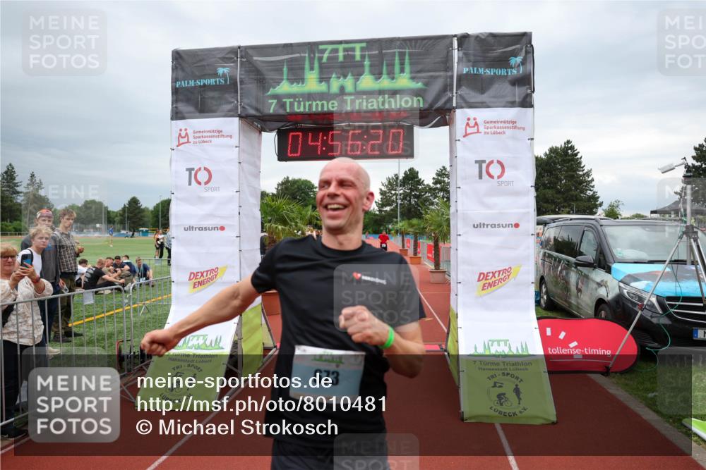 15.06.2025 - 7 Türme Triathlon Michael Strokosch http://msf.ph/oto/8010481 15.06.2025 14:56:19 Ziel 378, 673 meine-sportfotos.de