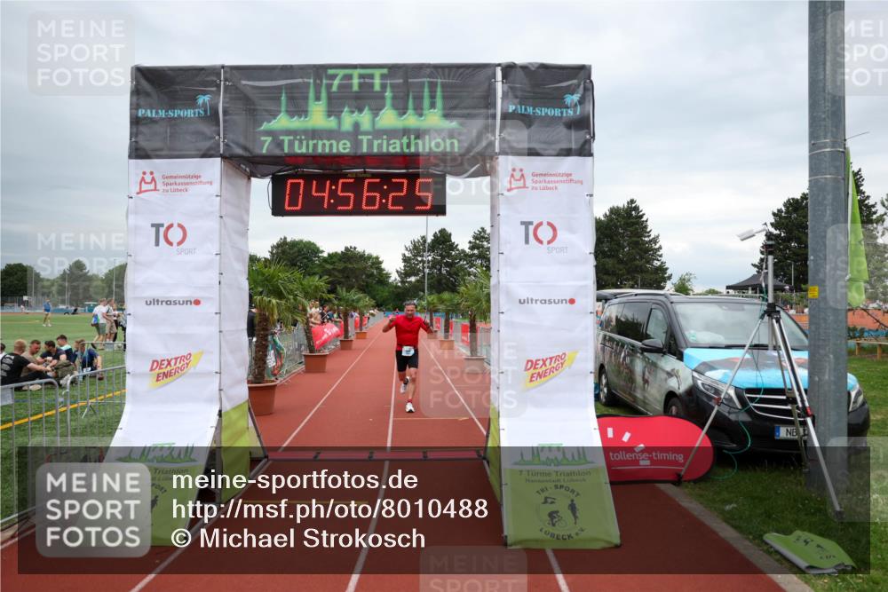 15.06.2025 - 7 Türme Triathlon Michael Strokosch http://msf.ph/oto/8010488 15.06.2025 14:56:24 Ziel 553, 673 meine-sportfotos.de