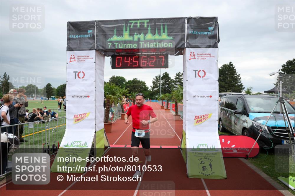 15.06.2025 - 7 Türme Triathlon Michael Strokosch http://msf.ph/oto/8010533 15.06.2025 14:56:26 Ziel 553 meine-sportfotos.de