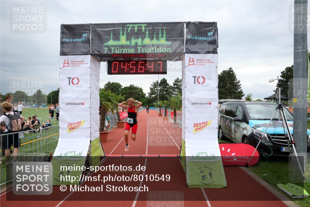 15.06.2025 - 7 Türme Triathlon Michael Strokosch http://msf.ph/oto/8010549 15.06.2025 14:56:46 Ziel 458 meine-sportfotos.de