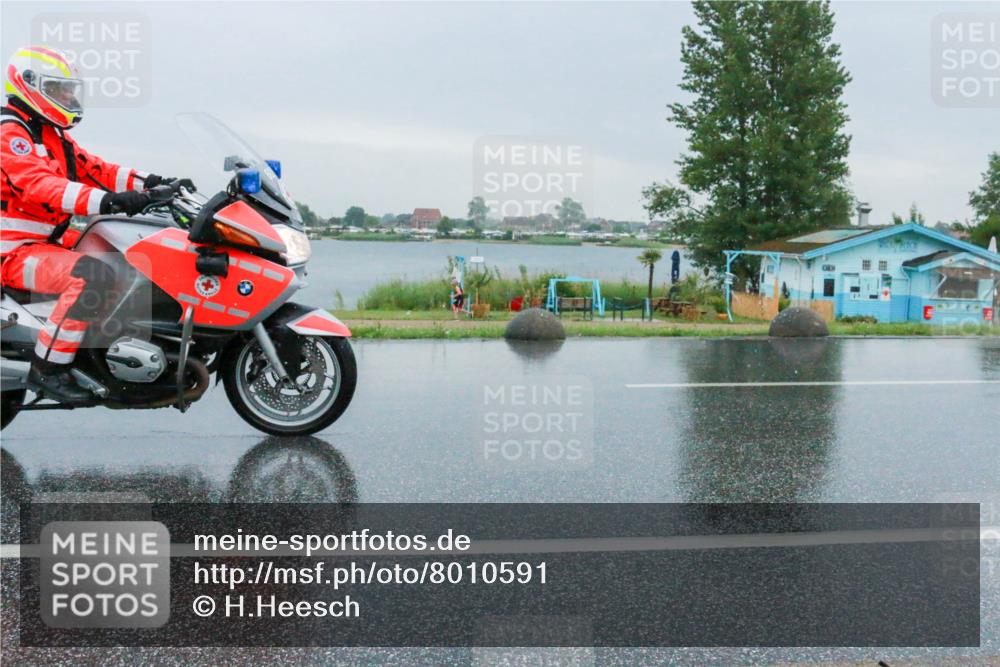 21.06.2025 - 27. Vierlanden-Triathlon H.Heesch http://msf.ph/oto/8010591 15.06.2025 13:51:29 Radfahren  meine-sportfotos.de