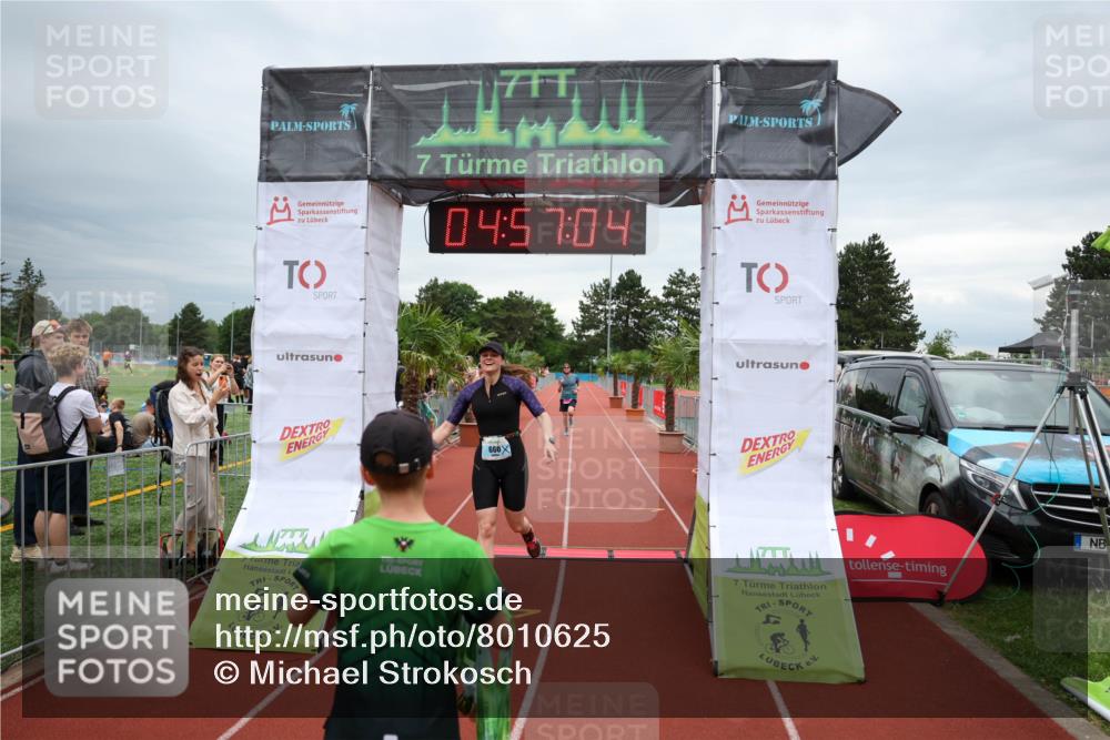 15.06.2025 - 7 Türme Triathlon Michael Strokosch http://msf.ph/oto/8010625 15.06.2025 14:57:04 Ziel 302, 660 meine-sportfotos.de