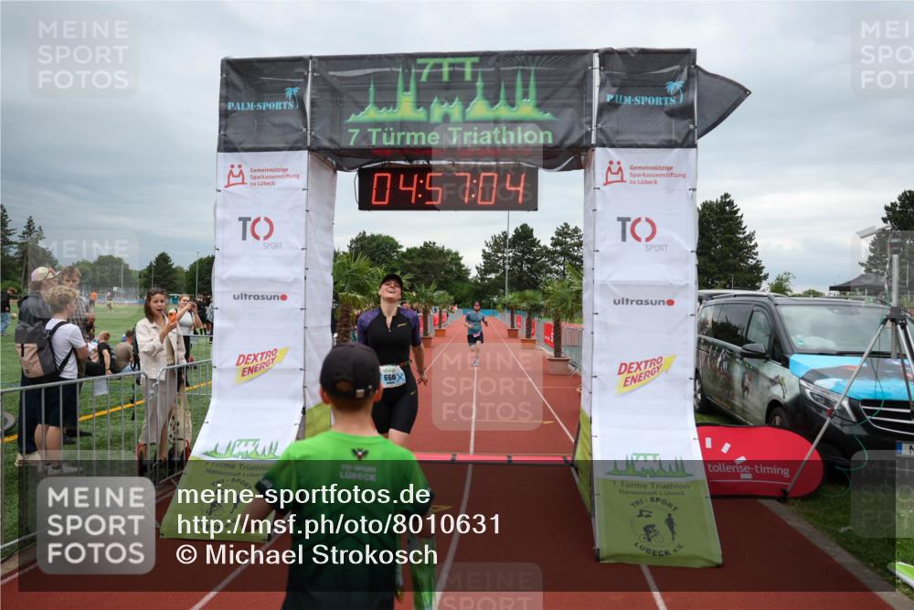15.06.2025 - 7 Türme Triathlon Michael Strokosch http://msf.ph/oto/8010631 15.06.2025 14:57:04 Ziel 302, 660 meine-sportfotos.de