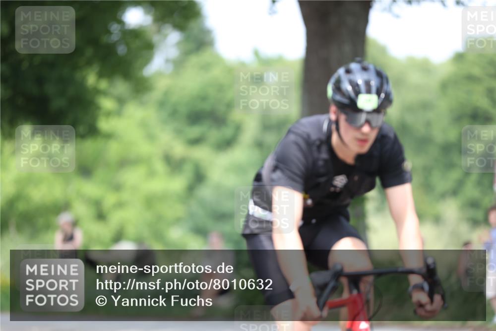 15.06.2025 - 7 Türme Triathlon Yannick Fuchs http://msf.ph/oto/8010632 15.06.2025 13:25:42 Radfahren 626, 862 meine-sportfotos.de
