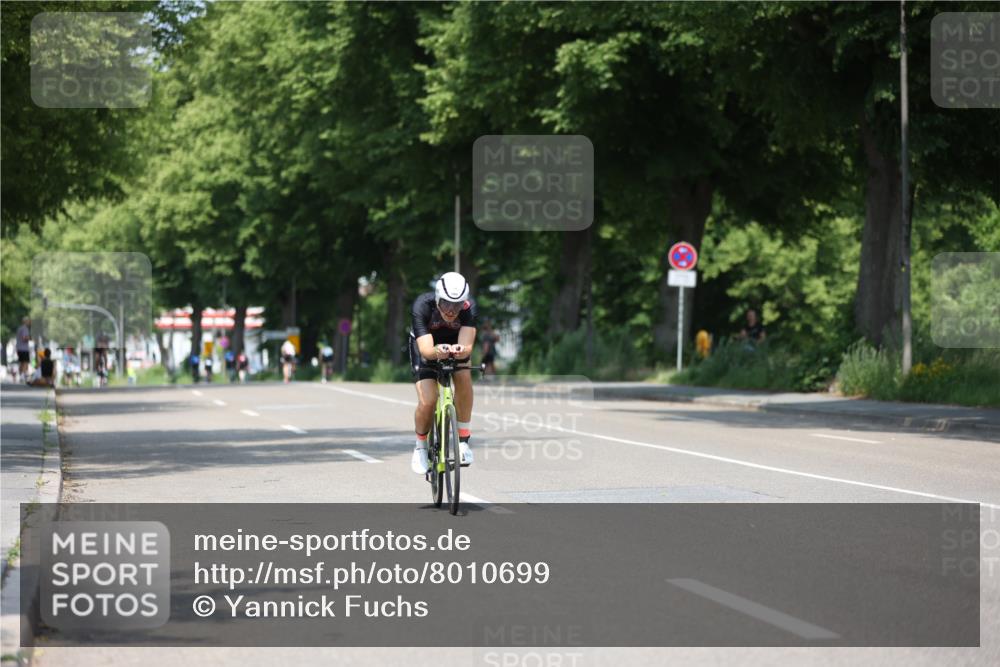 15.06.2025 - 7 Türme Triathlon Yannick Fuchs http://msf.ph/oto/8010699 15.06.2025 12:44:16 Radfahren 363 meine-sportfotos.de
