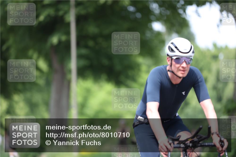 15.06.2025 - 7 Türme Triathlon Yannick Fuchs http://msf.ph/oto/8010710 15.06.2025 13:25:45 Radfahren 562, 626, 734 meine-sportfotos.de