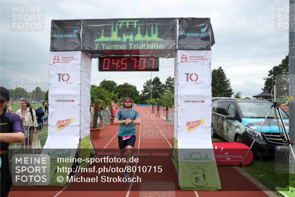 15.06.2025 - 7 Türme Triathlon Michael Strokosch http://msf.ph/oto/8010715 15.06.2025 14:57:07 Ziel 302, 660 meine-sportfotos.de
