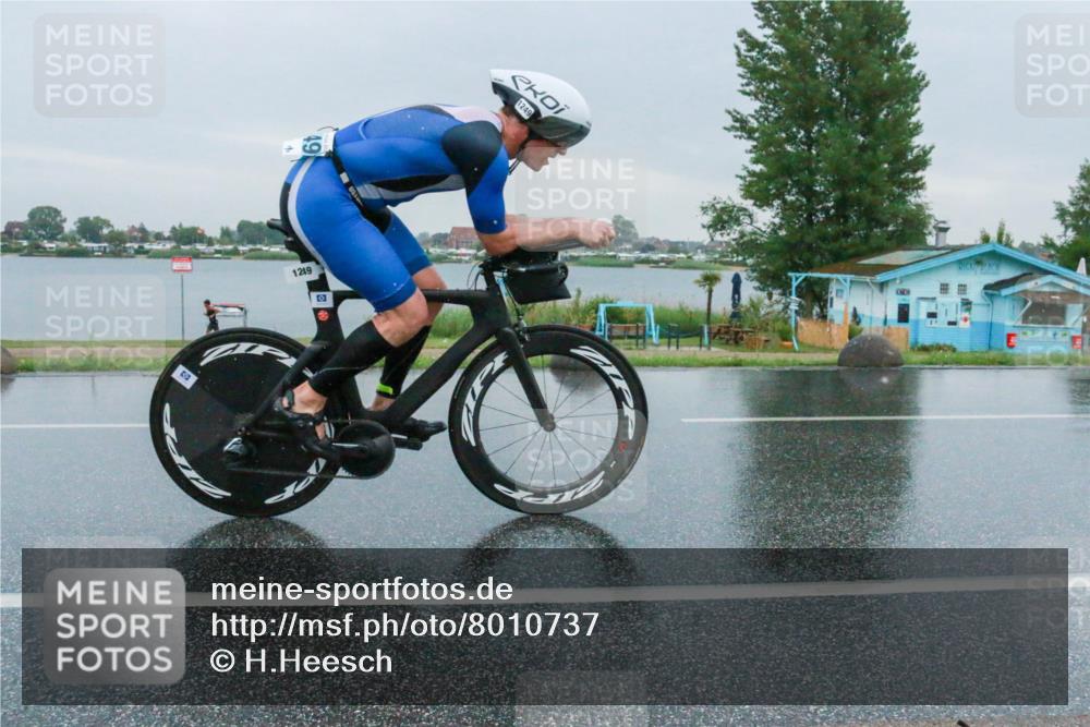 21.06.2025 - 27. Vierlanden-Triathlon H.Heesch http://msf.ph/oto/8010737 15.06.2025 13:52:27 Radfahren 1223, 1249 meine-sportfotos.de
