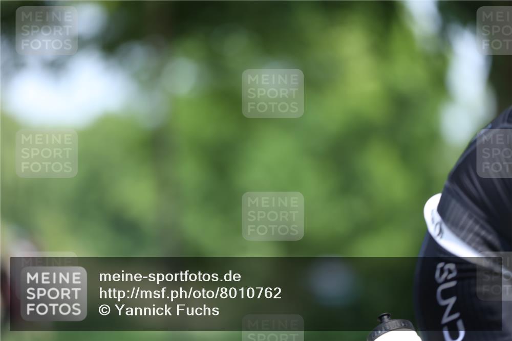 15.06.2025 - 7 Türme Triathlon Yannick Fuchs http://msf.ph/oto/8010762 15.06.2025 12:44:18 Radfahren  meine-sportfotos.de