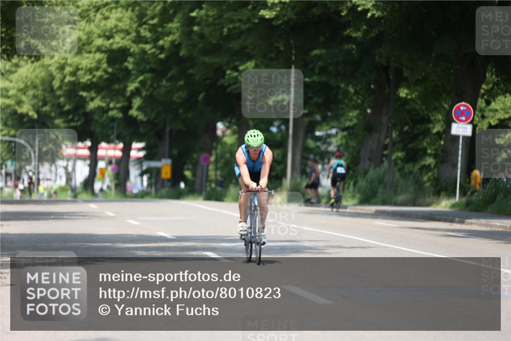 15.06.2025 - 7 Türme Triathlon Yannick Fuchs http://msf.ph/oto/8010823 15.06.2025 12:44:33 Radfahren 306, 392 meine-sportfotos.de