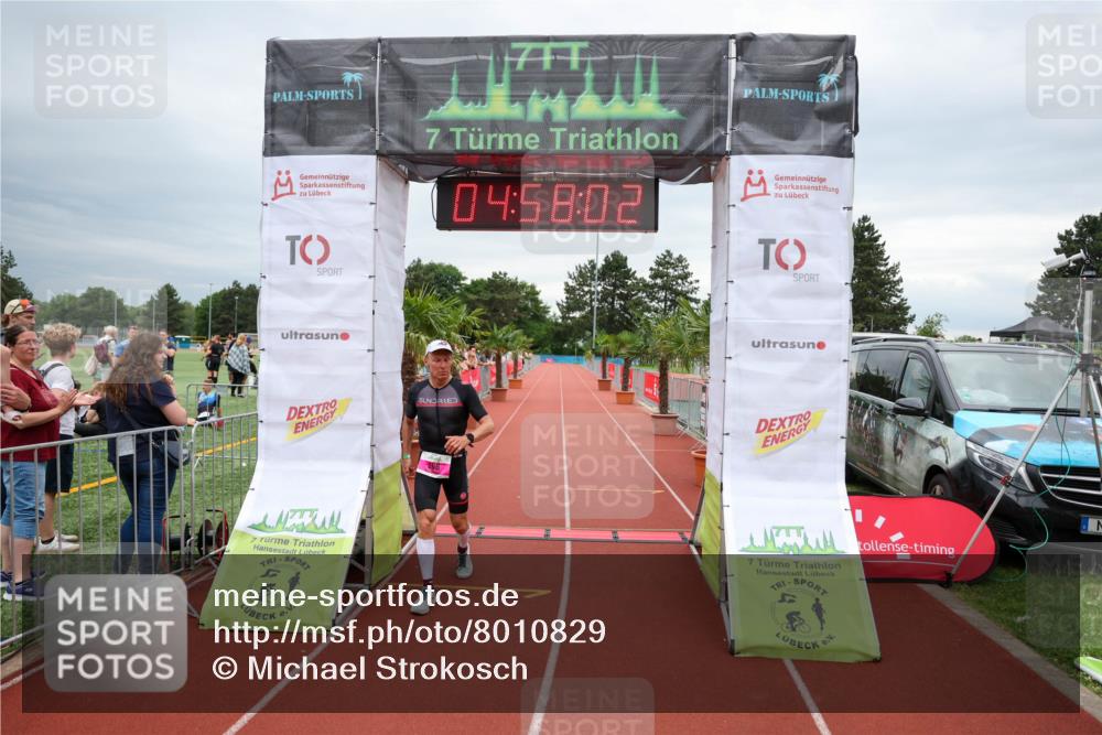 15.06.2025 - 7 Türme Triathlon Michael Strokosch http://msf.ph/oto/8010829 15.06.2025 14:58:02 Ziel 646 meine-sportfotos.de
