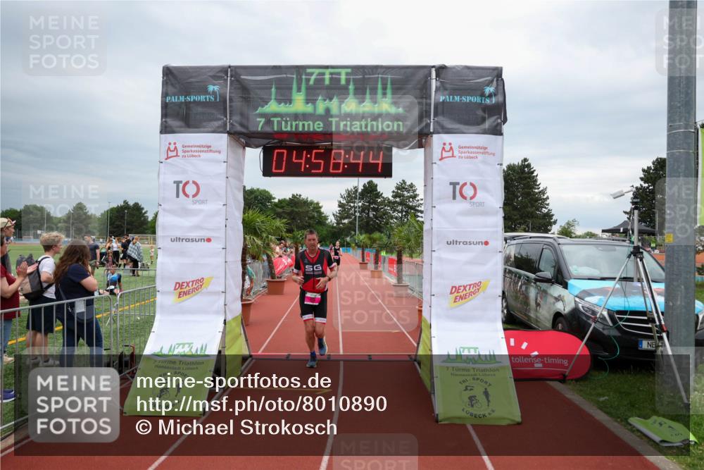 15.06.2025 - 7 Türme Triathlon Michael Strokosch http://msf.ph/oto/8010890 15.06.2025 14:58:44 Ziel 212 meine-sportfotos.de