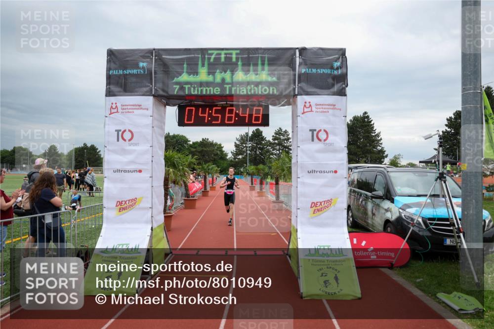 15.06.2025 - 7 Türme Triathlon Michael Strokosch http://msf.ph/oto/8010949 15.06.2025 14:58:48 Ziel 212, 221 meine-sportfotos.de