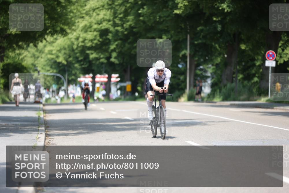 15.06.2025 - 7 Türme Triathlon Yannick Fuchs http://msf.ph/oto/8011009 15.06.2025 12:44:58 Radfahren  meine-sportfotos.de