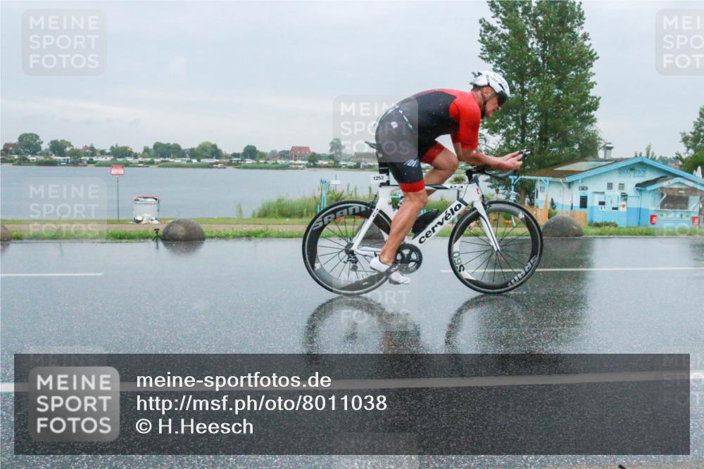 21.06.2025 - 27. Vierlanden-Triathlon H.Heesch http://msf.ph/oto/8011038 15.06.2025 13:56:14 Radfahren 1246, 1252, 1281 meine-sportfotos.de