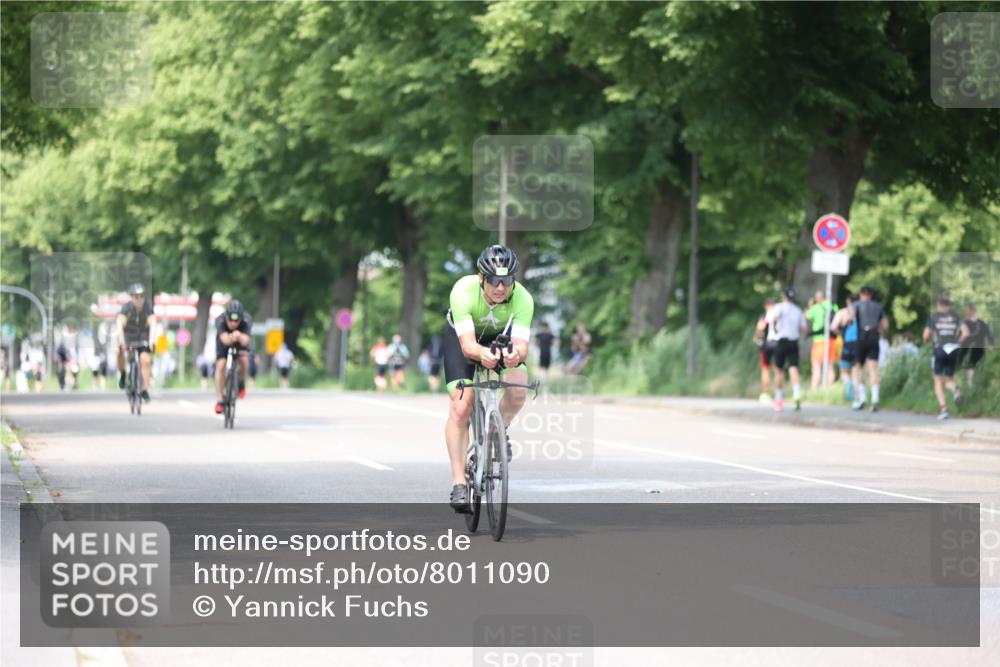 15.06.2025 - 7 Türme Triathlon Yannick Fuchs http://msf.ph/oto/8011090 15.06.2025 13:25:58 Radfahren 294, 769, 855, 887, 939, 955 meine-sportfotos.de