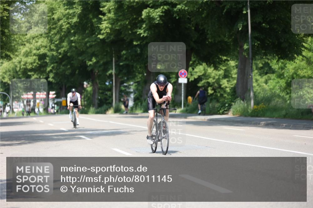 15.06.2025 - 7 Türme Triathlon Yannick Fuchs http://msf.ph/oto/8011145 15.06.2025 12:45:26 Radfahren 245, 363, 395, 442, 588 meine-sportfotos.de