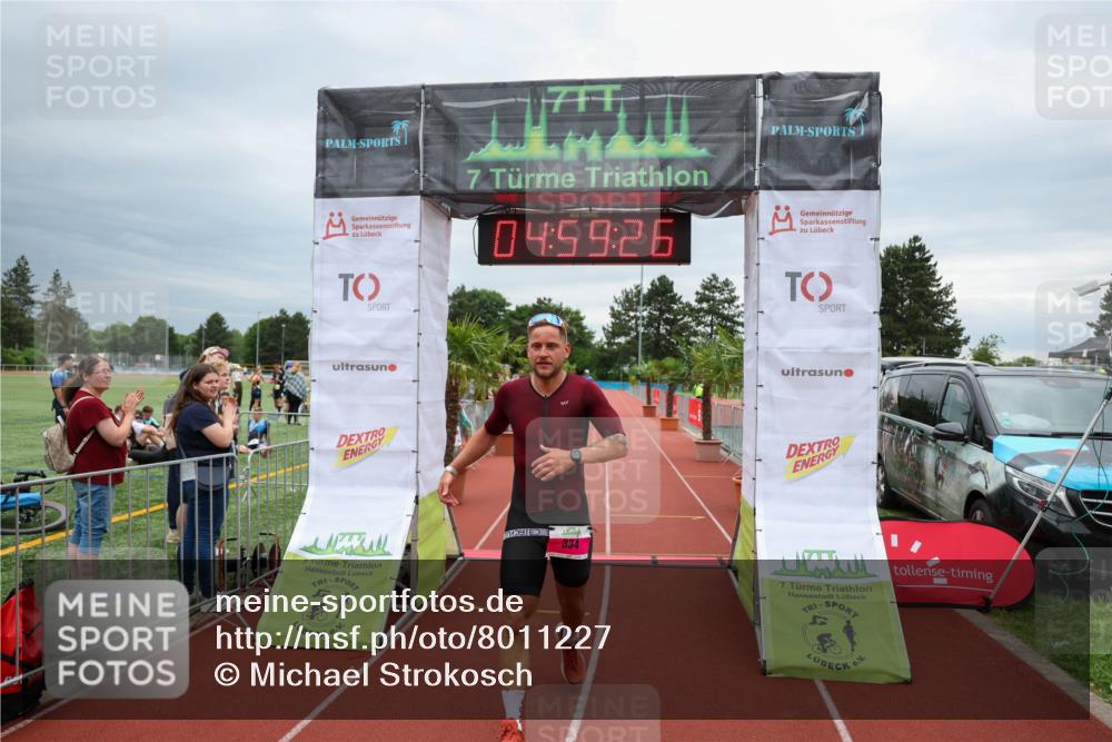 15.06.2025 - 7 Türme Triathlon Michael Strokosch http://msf.ph/oto/8011227 15.06.2025 14:59:25 Ziel 334 meine-sportfotos.de