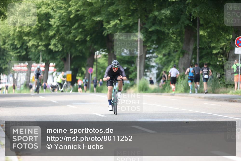 15.06.2025 - 7 Türme Triathlon Yannick Fuchs http://msf.ph/oto/8011252 15.06.2025 13:26:03 Radfahren 294, 887, 939, 955 meine-sportfotos.de