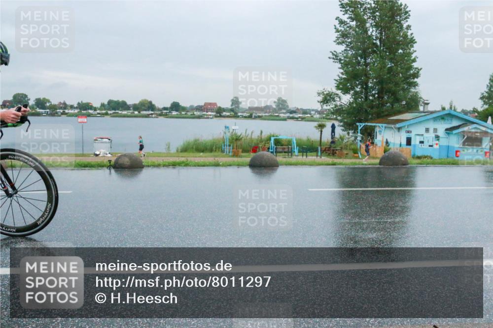 21.06.2025 - 27. Vierlanden-Triathlon H.Heesch http://msf.ph/oto/8011297 15.06.2025 13:57:23 Radfahren 1233, 1251, 1271 meine-sportfotos.de