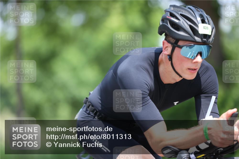 15.06.2025 - 7 Türme Triathlon Yannick Fuchs http://msf.ph/oto/8011313 15.06.2025 12:45:34 Radfahren 363, 439, 551, 657 meine-sportfotos.de