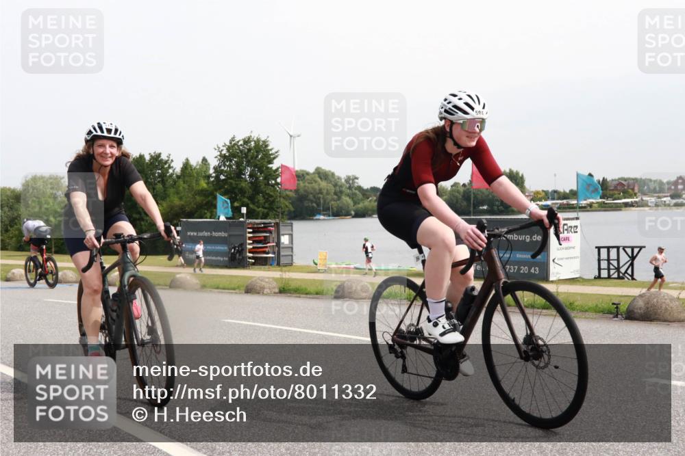 15.06.2025 - 27. Vierlanden-Triathlon H.Heesch http://msf.ph/oto/8011332 15.06.2025 11:02:50 Radfahren 510, 519, 522, 532, 594, 628, 634, 639, 725, 735 meine-sportfotos.de