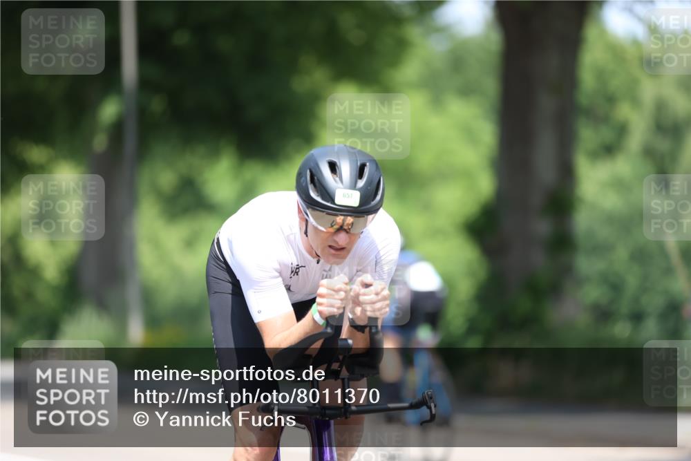 15.06.2025 - 7 Türme Triathlon Yannick Fuchs http://msf.ph/oto/8011370 15.06.2025 12:45:40 Radfahren 242, 370, 414, 657 meine-sportfotos.de