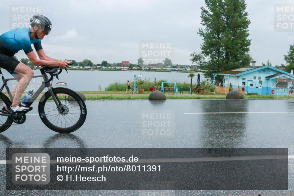 21.06.2025 - 27. Vierlanden-Triathlon H.Heesch http://msf.ph/oto/8011391 15.06.2025 13:58:57 Radfahren 1247, 1314 meine-sportfotos.de