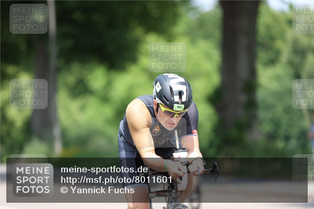 15.06.2025 - 7 Türme Triathlon Yannick Fuchs http://msf.ph/oto/8011601 15.06.2025 12:45:49 Radfahren 236, 242, 291, 318, 370 meine-sportfotos.de