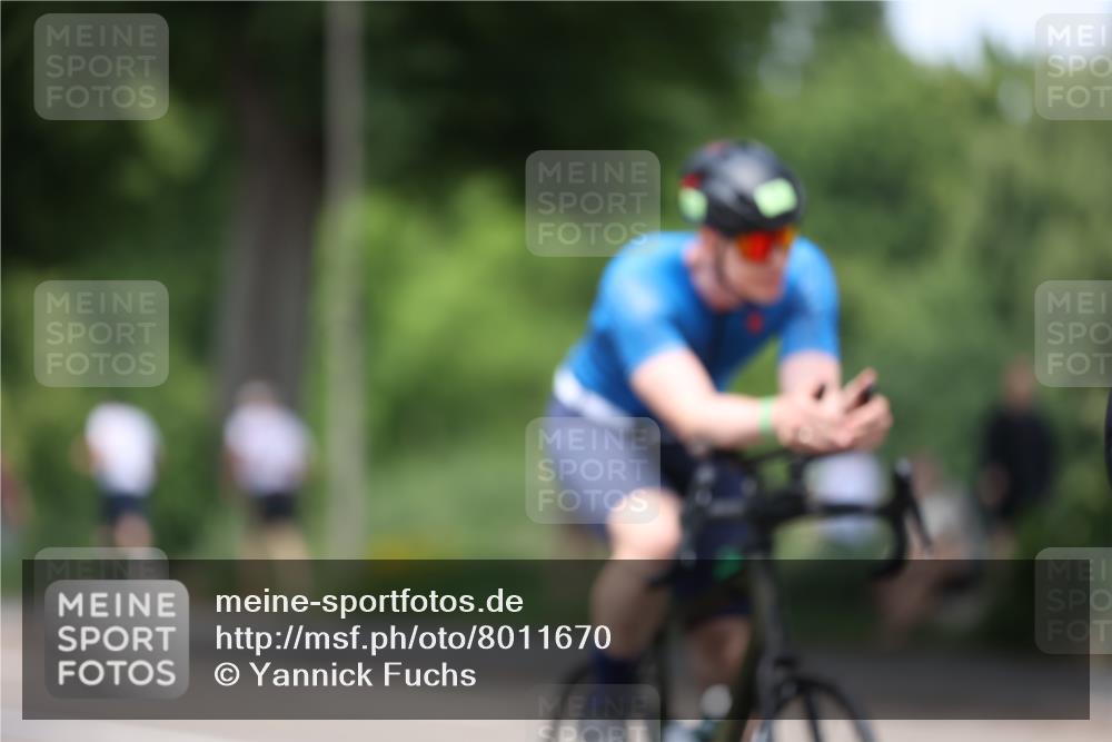 15.06.2025 - 7 Türme Triathlon Yannick Fuchs http://msf.ph/oto/8011670 15.06.2025 13:26:23 Radfahren 506, 608, 673 meine-sportfotos.de