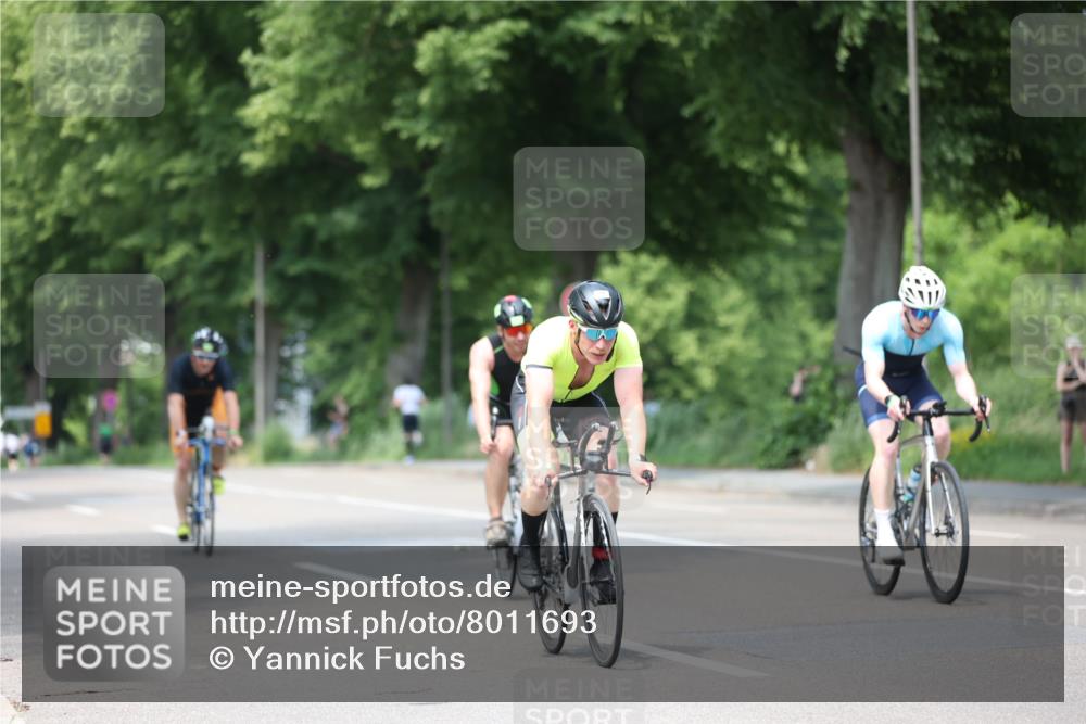 15.06.2025 - 7 Türme Triathlon Yannick Fuchs http://msf.ph/oto/8011693 15.06.2025 13:26:31 Radfahren 244, 506, 719, 1156 meine-sportfotos.de