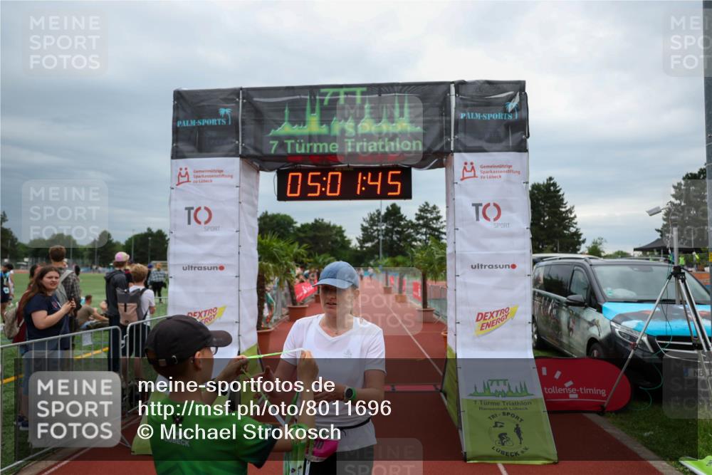 15.06.2025 - 7 Türme Triathlon Michael Strokosch http://msf.ph/oto/8011696 15.06.2025 15:01:45 Ziel 290 meine-sportfotos.de