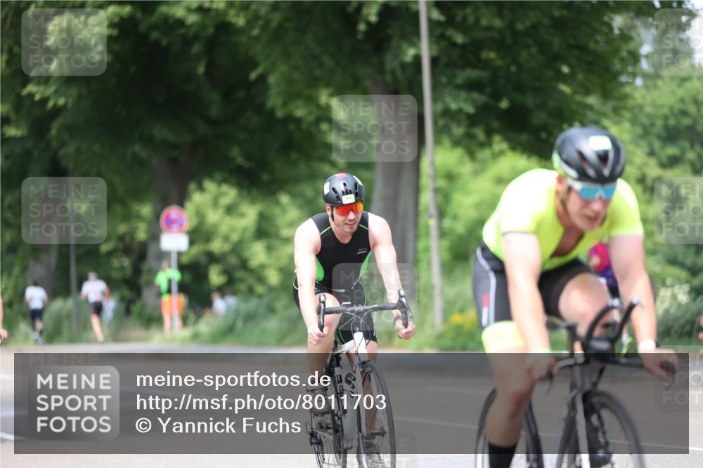 15.06.2025 - 7 Türme Triathlon Yannick Fuchs http://msf.ph/oto/8011703 15.06.2025 13:26:32 Radfahren 244, 506, 719, 1156 meine-sportfotos.de