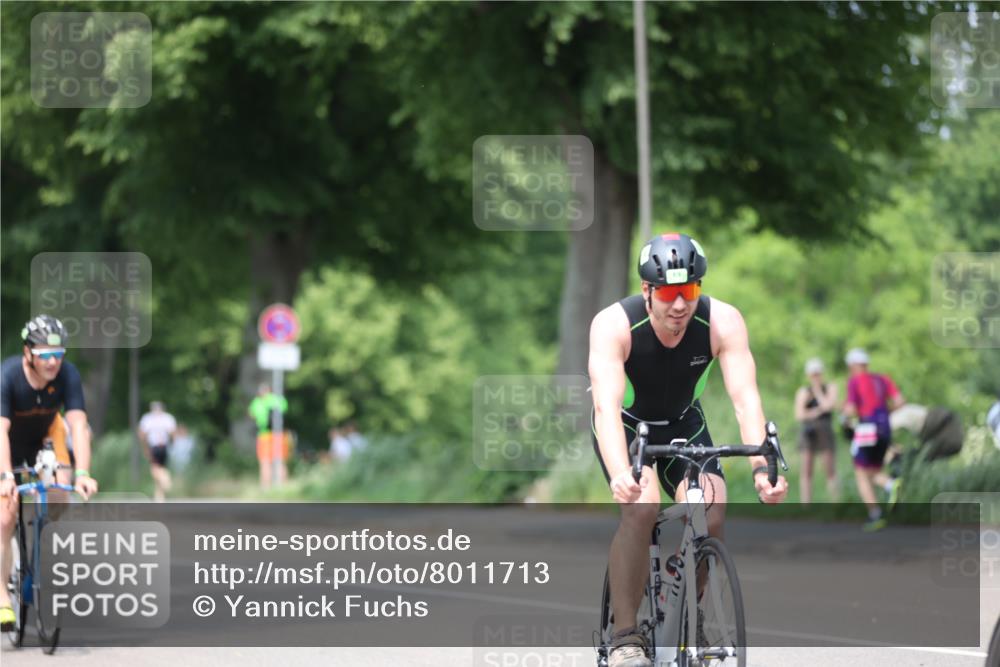 15.06.2025 - 7 Türme Triathlon Yannick Fuchs http://msf.ph/oto/8011713 15.06.2025 13:26:32 Radfahren 244, 506, 719, 1156 meine-sportfotos.de