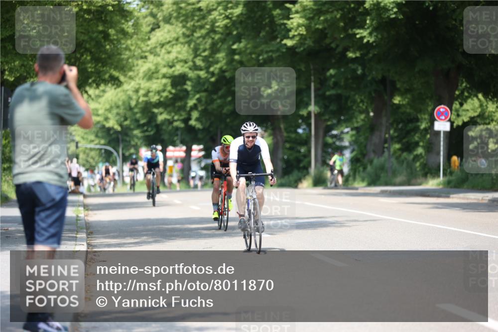 15.06.2025 - 7 Türme Triathlon Yannick Fuchs http://msf.ph/oto/8011870 15.06.2025 12:46:21 Radfahren 412, 477 meine-sportfotos.de