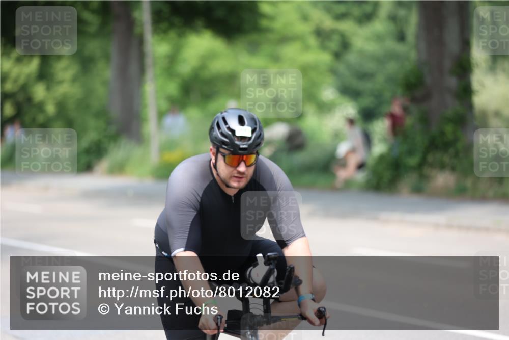 15.06.2025 - 7 Türme Triathlon Yannick Fuchs http://msf.ph/oto/8012082 15.06.2025 13:26:54 Radfahren 672, 760, 998 meine-sportfotos.de