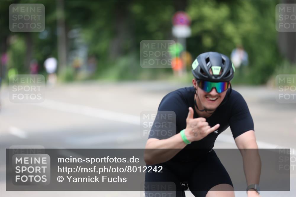 15.06.2025 - 7 Türme Triathlon Yannick Fuchs http://msf.ph/oto/8012242 15.06.2025 13:26:58 Radfahren 672, 760, 998 meine-sportfotos.de
