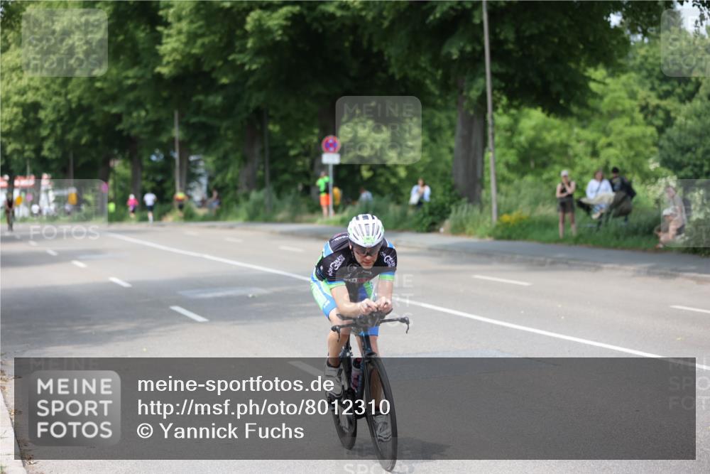 15.06.2025 - 7 Türme Triathlon Yannick Fuchs http://msf.ph/oto/8012310 15.06.2025 13:27:00 Radfahren 762, 998 meine-sportfotos.de