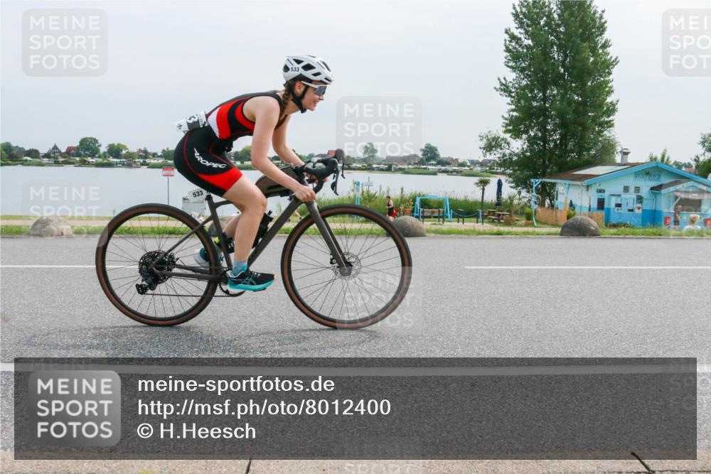 15.06.2025 - 27. Vierlanden-Triathlon H.Heesch http://msf.ph/oto/8012400 15.06.2025 11:06:44 Radfahren 21, 533 meine-sportfotos.de