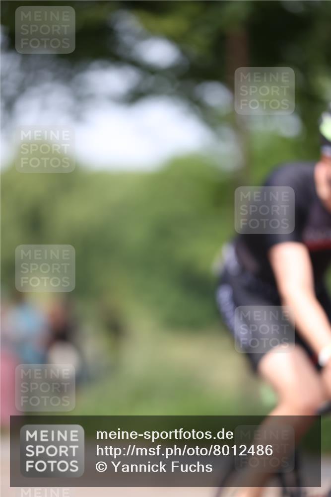 15.06.2025 - 7 Türme Triathlon Yannick Fuchs http://msf.ph/oto/8012486 15.06.2025 13:27:16 Radfahren 255, 772, 840, 1011 meine-sportfotos.de