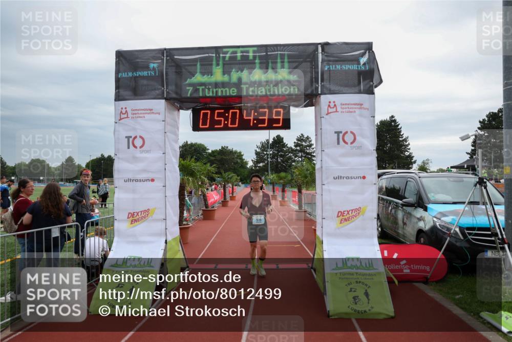 15.06.2025 - 7 Türme Triathlon Michael Strokosch http://msf.ph/oto/8012499 15.06.2025 15:04:39 Ziel 233, 535 meine-sportfotos.de