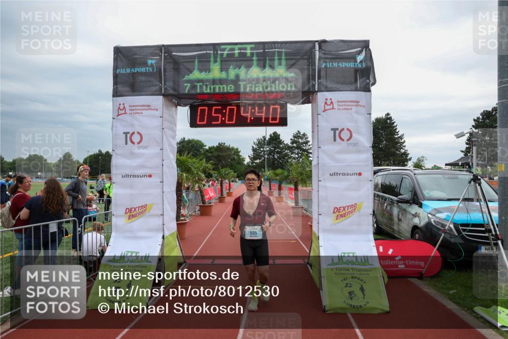 15.06.2025 - 7 Türme Triathlon Michael Strokosch http://msf.ph/oto/8012530 15.06.2025 15:04:39 Ziel 233, 535 meine-sportfotos.de